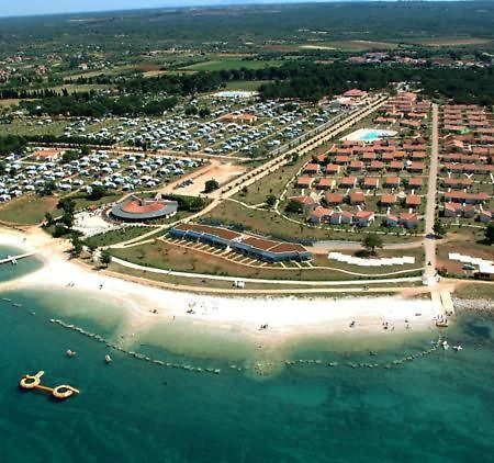 Lux Camp - Mobile Homes In Bi Village Fažana Εξωτερικό φωτογραφία