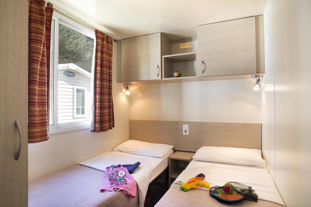 Lux Camp - Mobile Homes In Bi Village Fažana Εξωτερικό φωτογραφία