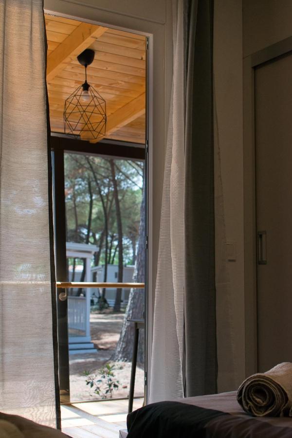 Lux Camp - Mobile Homes In Bi Village Fažana Εξωτερικό φωτογραφία