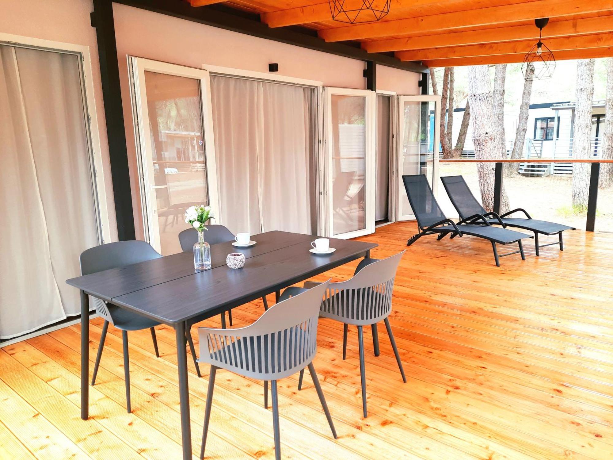 Lux Camp - Mobile Homes In Bi Village Fažana Δωμάτιο φωτογραφία